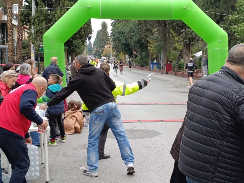 Κυκλοφοριακές αλλαγές στη Νέα Φιλαδέλφεια λόγω του Αγώνα Δρόμου «Γεώργιος Αποστολάκης» Κυκλοφοριακές αλλαγές στη Νέα Φιλαδέλφεια λόγω του Αγώνα Δρόμου «Γεώργιος Αποστολάκης»